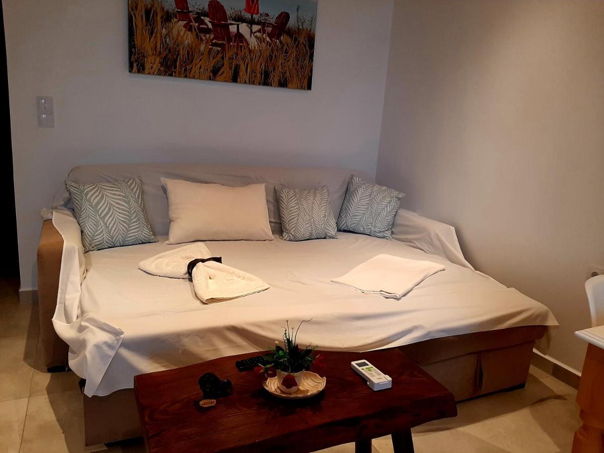 Blue View Villa Apartment #3 With Jacuzzi Parasporos Zewnętrze zdjęcie