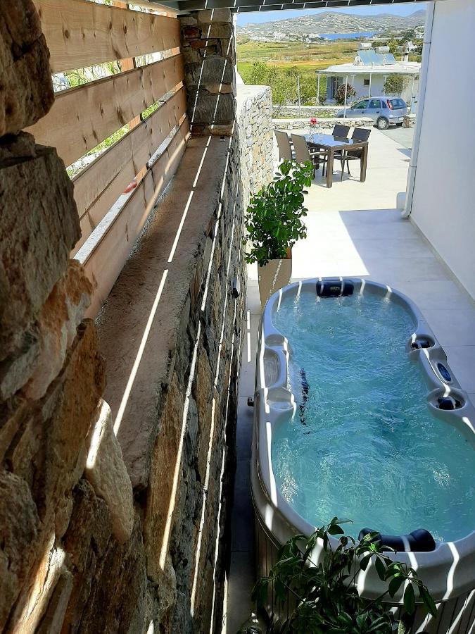 Blue View Villa Apartment #3 With Jacuzzi Parasporos Zewnętrze zdjęcie