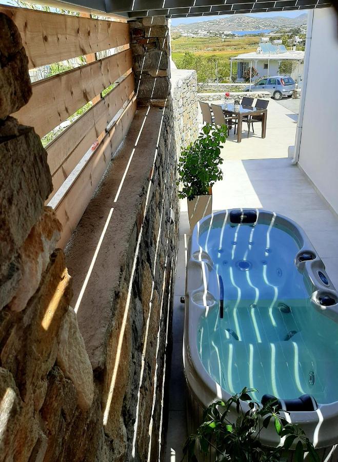 Blue View Villa Apartment #3 With Jacuzzi Parasporos Zewnętrze zdjęcie